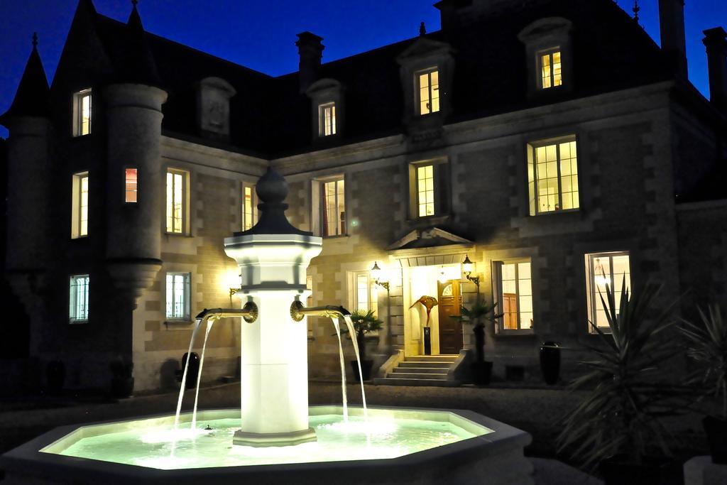 Chateau De Bellevue B&B Et Appartements Avec Piscine Saisonal Chauffee Et Chambres Partout Climatisees Сент-Ави Экстерьер фото